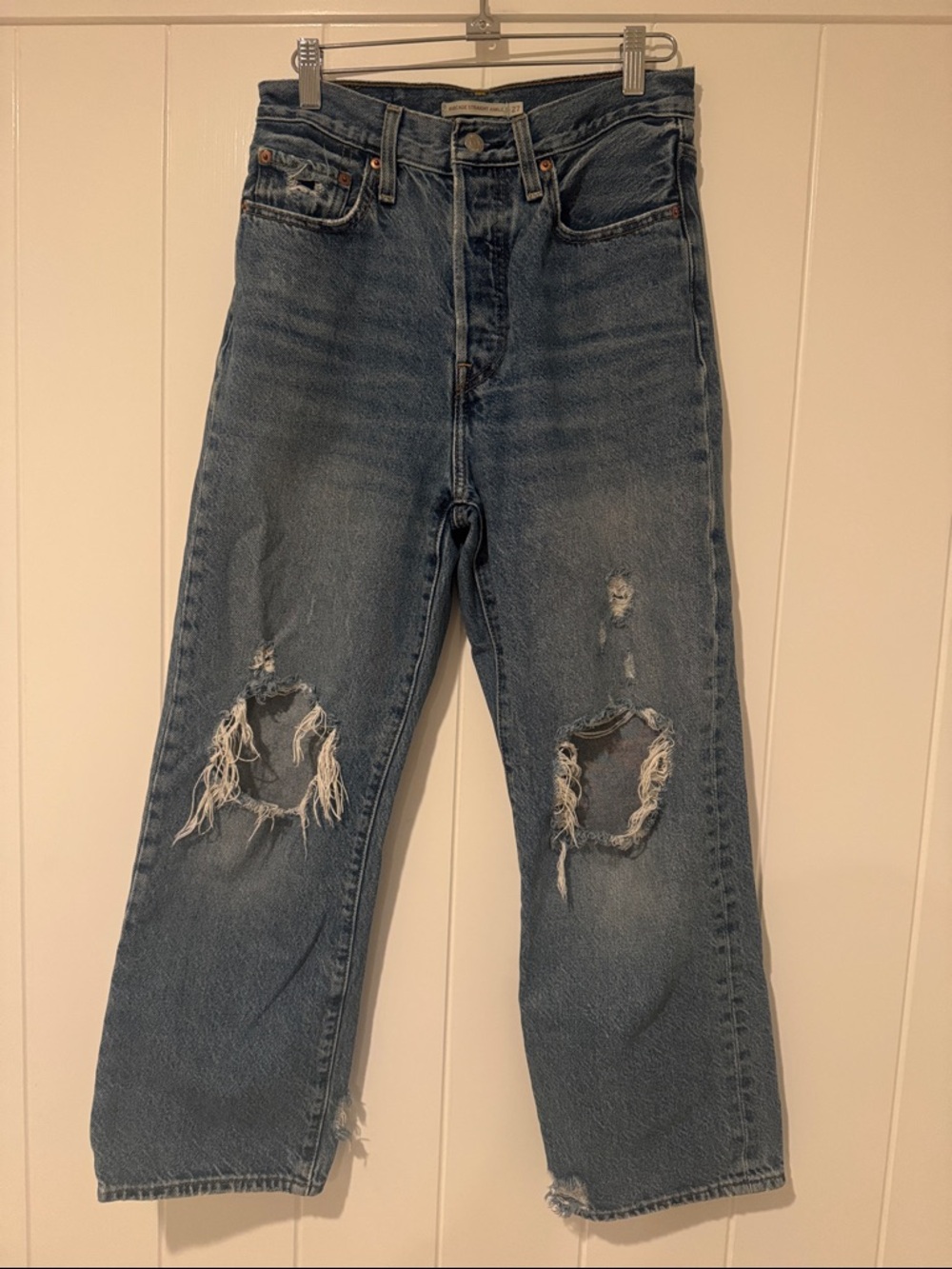 Levi's Distressed Blue Ribcage straight Ankle Jeans